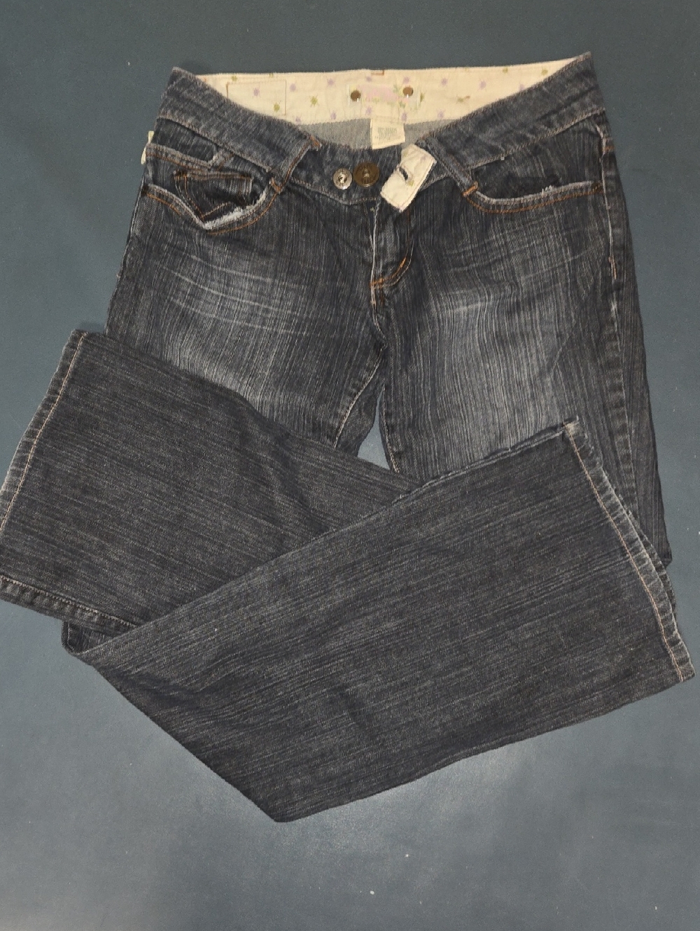 Women’s Dark Wash Denim Jeans - Boot Cut